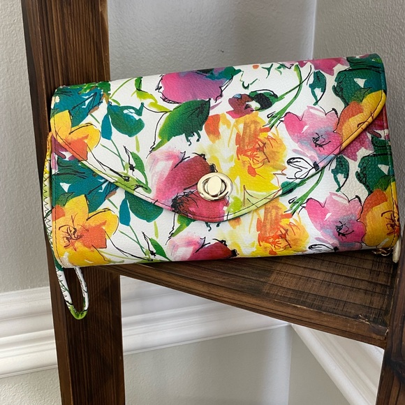 Floral Multi color clutch - Picture 3 of 3